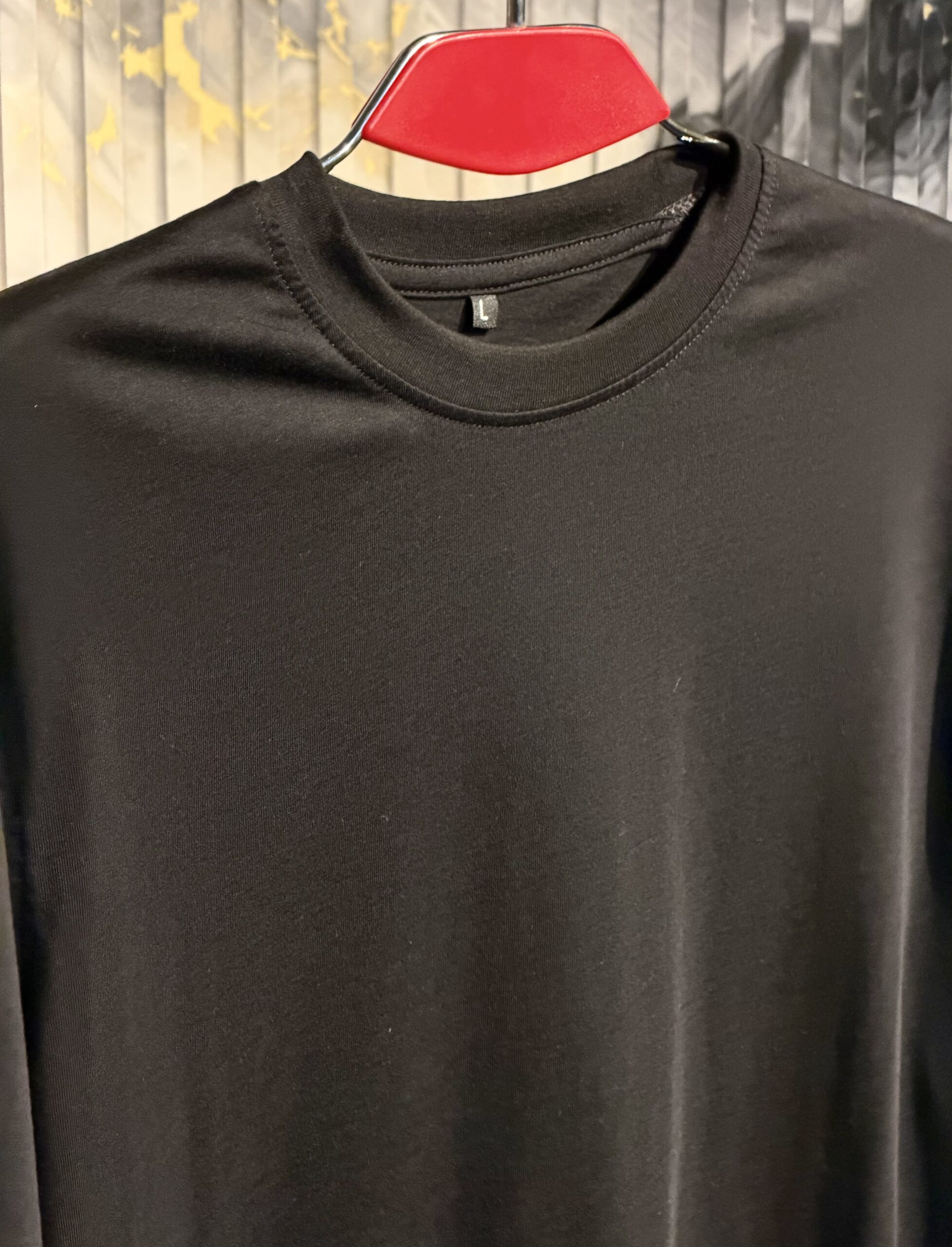 MONEY Vertical Printed Dropshoulder Tshirt-Black